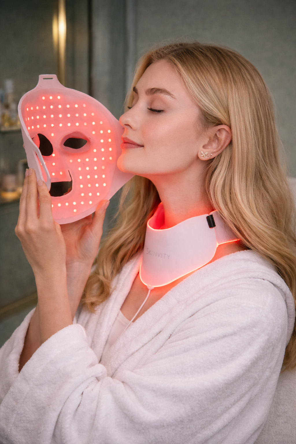 Máscara LED Facial de silicona  Profesional - Fototerapia 7 Colores para Rostro y Cuello